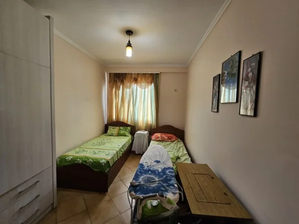 Tirane, shes apartament 2+1+Ballkon Kati 1, 102 m² 120.000 € (MISTO MAME)