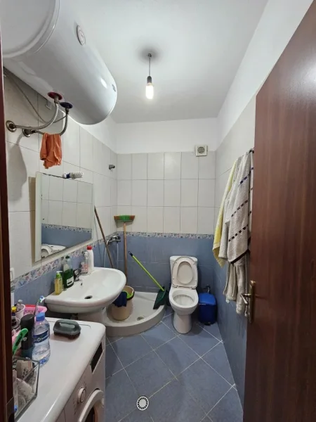 Tirane, shes apartament 2+1+Ballkon Kati 1, 102 m² 120.000 € (MISTO MAME)