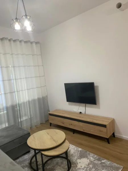 Tirane, jepet me qera apartament 1+1+Ballkon Kati 2, 70 m² 400 € (Pasho hysa)