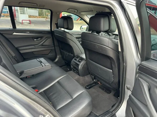 Durres, shes me portobagazh BMW 525 X-Drive Nafte, gri e erret automatik Klima 228.000 km 5 €