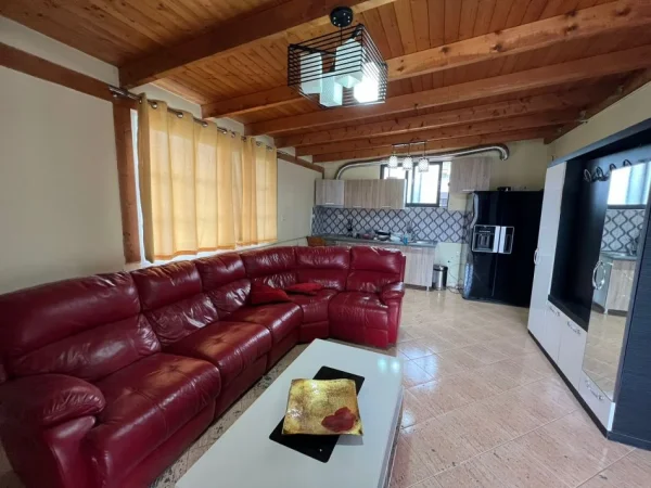 Tirane, jepet me qera apartament 1+1 Kati 3, 65 m² 320 € (Teodor Keko)