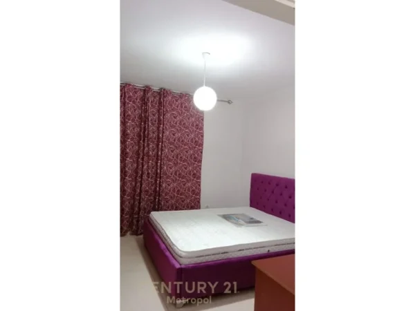 Tirane, shitet apartament 1+1 Kati 1, 64 m² 105.000 € (oxhaku)