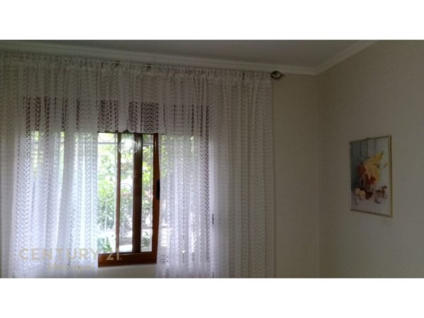 Tirane, shitet apartament 1+1 Kati 1, 64 m² 105.000 € (oxhaku)