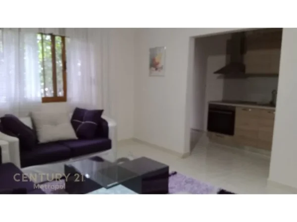 Tirane, shitet apartament 1+1 Kati 1, 64 m² 105.000 € (oxhaku)