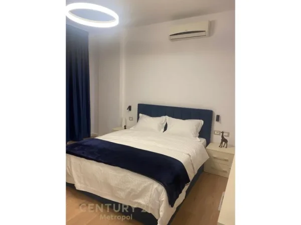 Tirane, shitet apartament 1+1 Kati 2, 150 m² 375.000 € (kopeshti botanik)