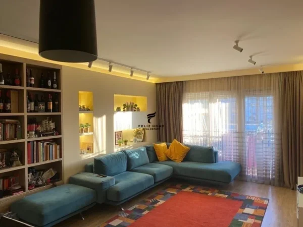 Tirane, shitet apartament 2+1+Ballkon Kati 4, 120 m² 220.000 € (ASTIR)