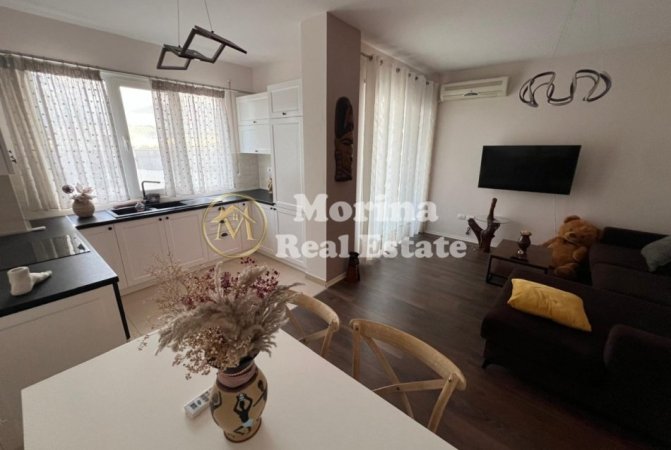 Tirane, jepet me qera apartament 1+1 Kati 4, 60 m² 700 € (Kopshti Zologjik)