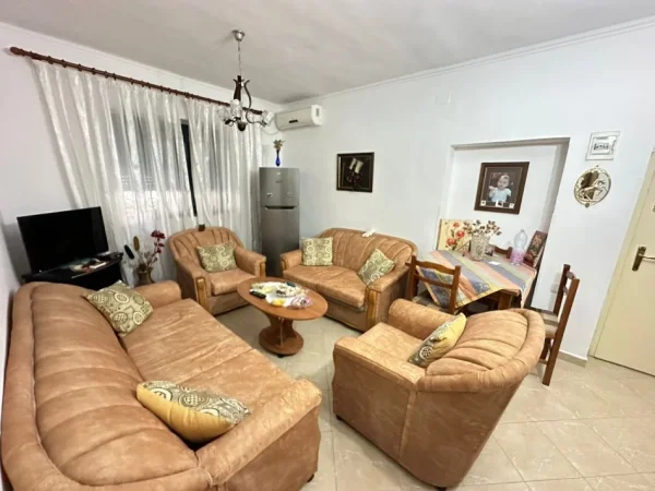 Tirane, shitet apartament 2+1+Aneks+Ballkon Kati 0, 99 m² 125.000 € (Brryli)