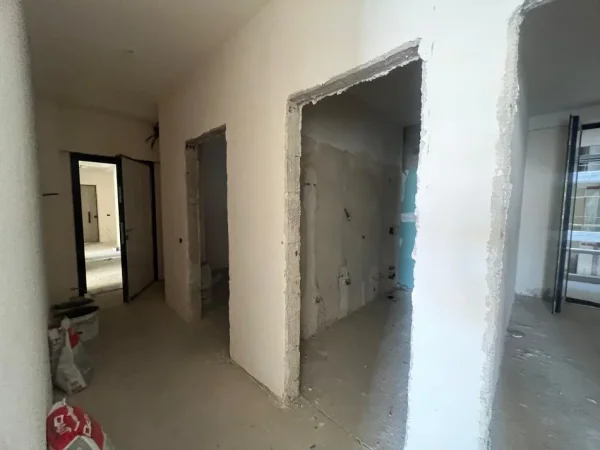 Tirane, shes apartament 2+1+Aneks+Ballkon Kati 1, 113 m² 226.000 € (MINE PEZA)