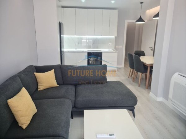 Tirane, jepet me qera apartament 2+1 , 108 m² 750 € (SHKOLLA E BALETIT)