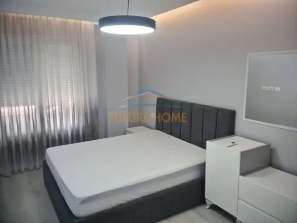 Tirane, jepet me qera apartament 2+1 , 108 m² 750 € (SHKOLLA E BALETIT)