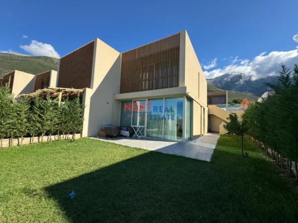 Vlore, shitet Vile 2+1+Aneks+Ballkon , 316 m² 980.000 € (PALASE GREEN COAST)