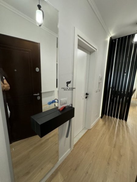 Tirane, jepet me qera apartament 2+1+Ballkon Kati 3, 145 m² 1.400 € (RRUGA E DURRESIT)
