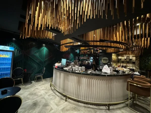 Tirane, shes bar-kafe Kati 0, 380 m² 60.000 € (DON BOSKO)