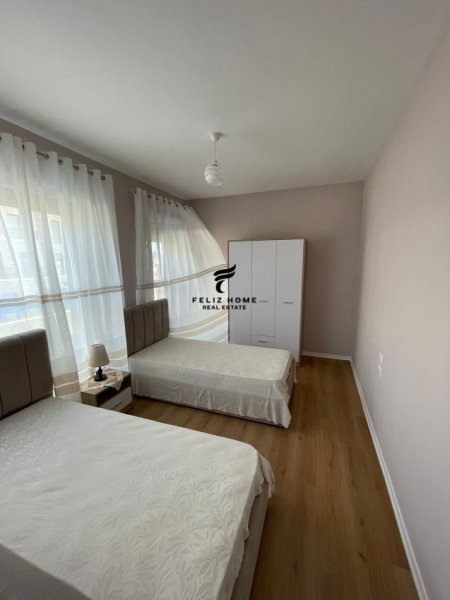 Tirane, jepet me qera apartament 2+1 Kati 8, 110 m² 650 € (DON BOSKO)