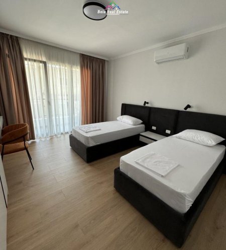 Tirane, jepet me qera apartament 2+1 Kati 3, 145 m² 1.400 € (RRUGA E DURRESIT)