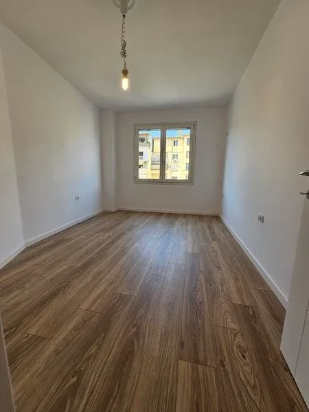 Tirane, shitet apartament 1+1 , 70 m² 136.000 € (Shkolla e Baletit)