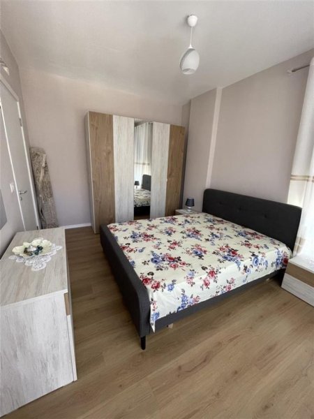 Tirane, jepet me qera apartament 2+1 Kati 8, 98 m² 650 € (don bosko)