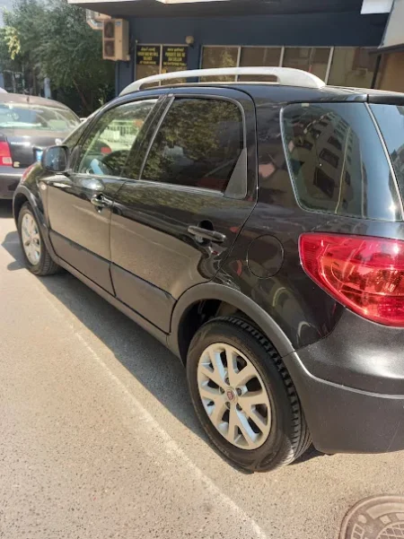 fiat sedici 1,9 nafte,4x4 viti 2010, 226.000 km cmimi 5500 €