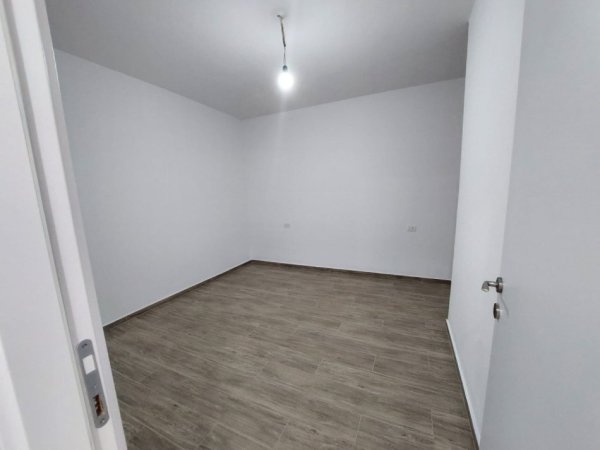 !SHITUR!Durres, shitet apartament 3+1+Ballkon Kati 4, 127 m² 106.000 € (Tek Ish URT, Durres)