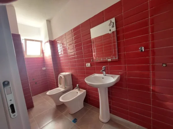 !SHITUR!Durres, shitet apartament 3+1+Ballkon Kati 4, 127 m² 106.000 € (Tek Ish URT, Durres)