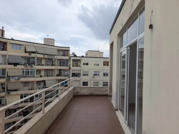 Tirane, shes apartament 1+1 Kati 9, 40 m² 66.150 € (astir)
