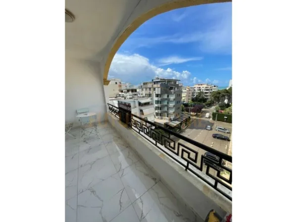Durres, shitet apartament 3+1 Kati 5, 170.000 € (Shkembi i Kavajes , Durres)