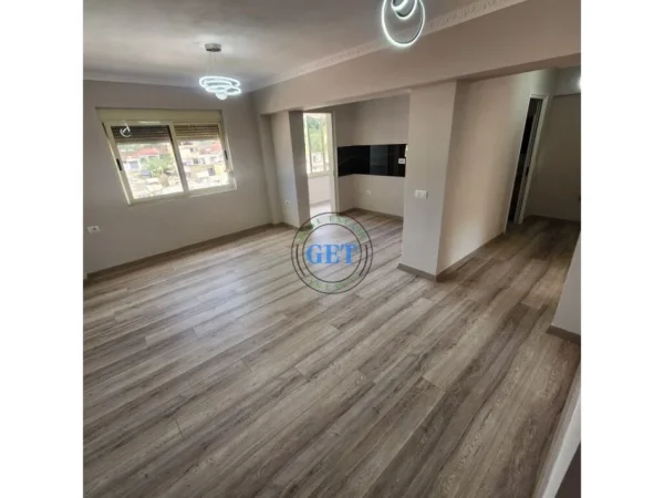 Durres, shitet apartament 1+1 Kati 5, 55 m² 55.000 € (Çezma e Ferres, Durrës)