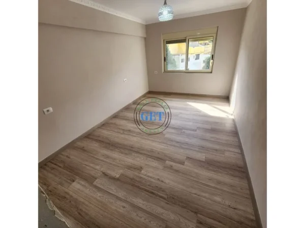 Durres, shitet apartament 1+1 Kati 5, 55 m² 55.000 € (Çezma e Ferres, Durrës)
