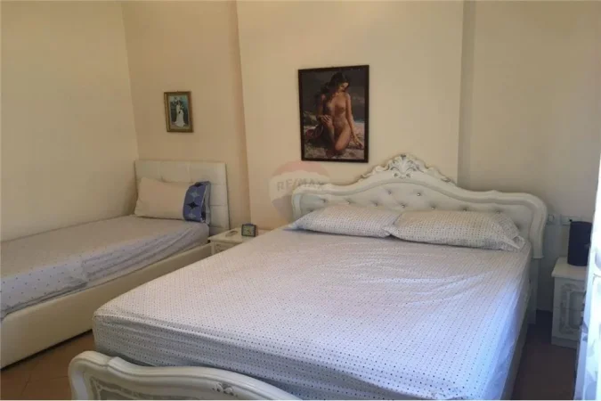 Tirane, jepet me qera 1+1+Ballkon Kati 8, 70 m² 550 € (Medar Shtylla)