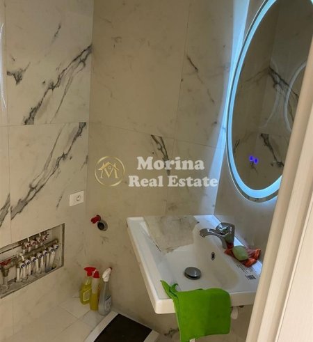 Tirane, jepet me qera apartament 1+1 Kati 6, 70 m² 600 € (Qender)