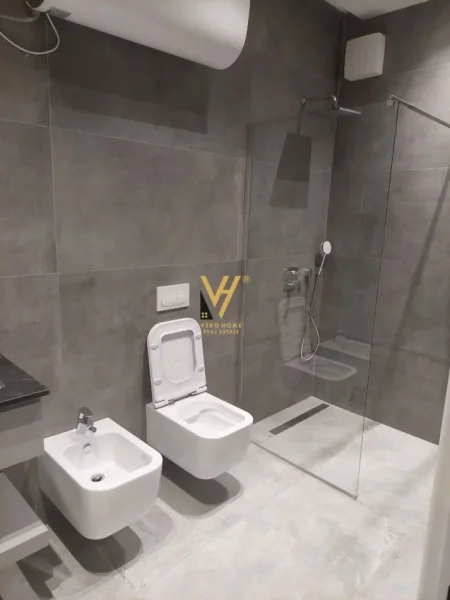 Tirane, jepet me qera apartament 3+1+Ballkon Kati 5, 157 m² 2.500 € (RRUGA E KOSOVAREVE)