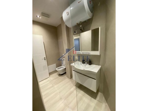 Tirane, jepet me qera apartament 1+1 Kati 2, 53 m² 500 € (Inxhinieria e Ndertimit)