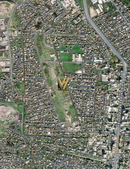 Vlore, shitet toke , 6.140 m² 759.000 € (VLORE)