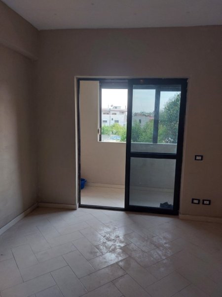Durres, shitet apartament 1+1+Ballkon , 92 m² 87.000 € (STADIUM DURRES)