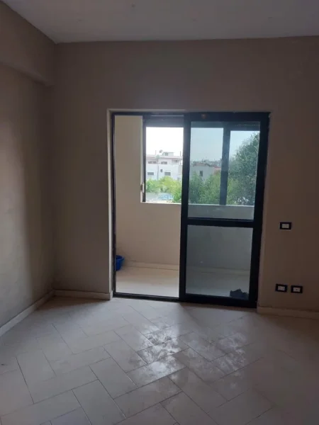 Durres, shitet apartament 1+1+Ballkon , 92 m² 87.000 € (STADIUM DURRES)