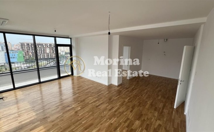 Tirane, jepet me qera zyre Kati 7, 125 m² 1.500 € (Lake View)