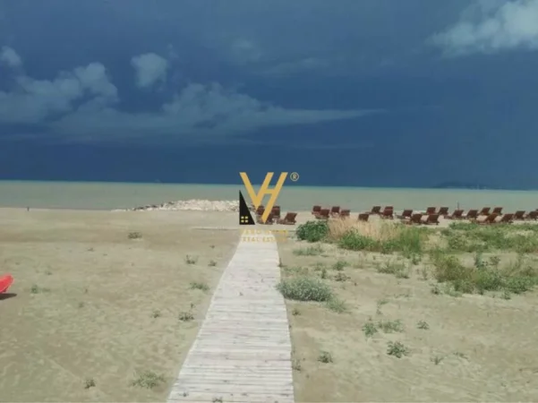 Kavaje, shitet toke , 7.000 m² (KAVAJË KARPËN)