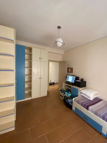 Tirane, jepet me qera apartament 2+1 Kati 5, 86 m² 700 € (Zogu i Zi)