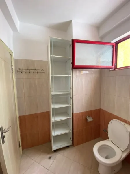 Tirane, shitet apartament 2+1 Kati 5, 105 m² 200.000 € (Zogu i Zi)