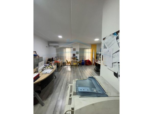 Tirane, shitet apartament 1+1 Kati 1, 91 m² 150.000 € (Unaza e Re)