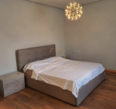 Tirane, jepet me qera Vile 2 Katshe Kati 0, 250 m² 4.200 € (Mjull Bathore.)