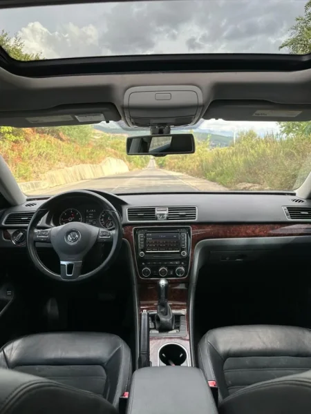 Fushe Kruje, shes makine Volkswagen Passat SEL 2013 2.0 TDI Nafte, e zeze automatik Klima 248.000 km 8.000 €