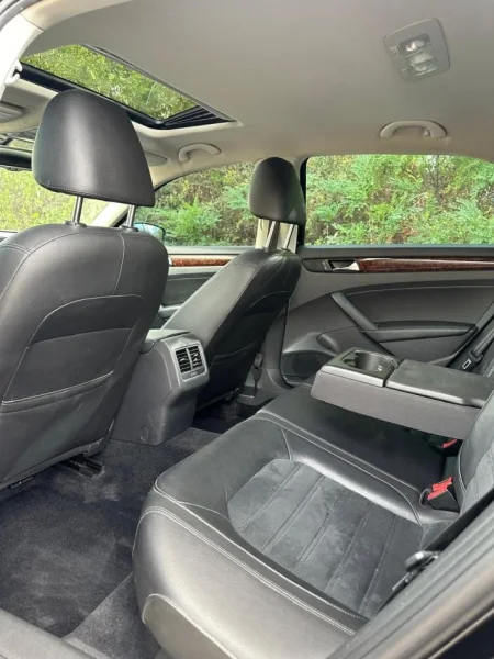 Fushe Kruje, shes makine Volkswagen Passat SEL 2013 2.0 TDI Nafte, e zeze automatik Klima 248.000 km 8.000 €