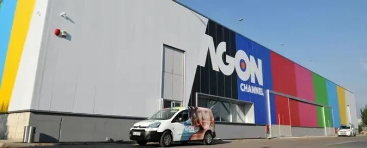 Tirane, shitet magazine Kati 0, 6.000 m² (Autostrada Tirane-Durres)