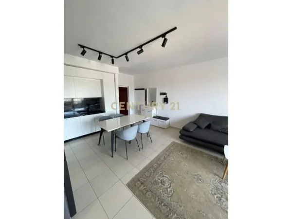 Durres, shitet apartament 2+1+Ballkon Kati 7, 96 m² 115.000 € (PLAZH RROTA KUQE)