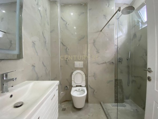 Durres, shitet apartament+verande | Penthouse 2+1+Ballkon Kati 7, 141 m² 135.000 € (SHKEMBI KAVAJES)