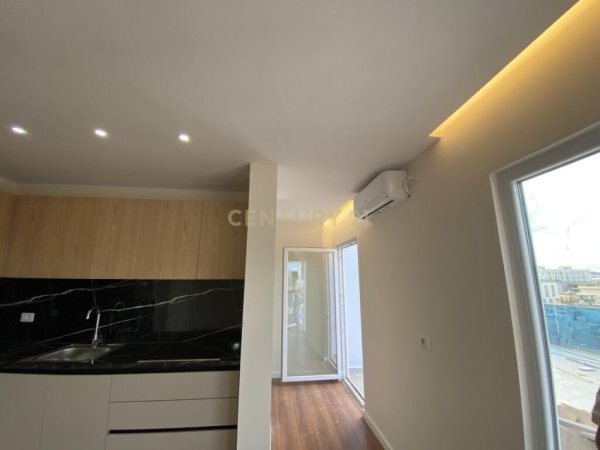 Durres, shitet apartament+verande | Penthouse 2+1+Ballkon Kati 7, 141 m² 135.000 € (SHKEMBI KAVAJES)