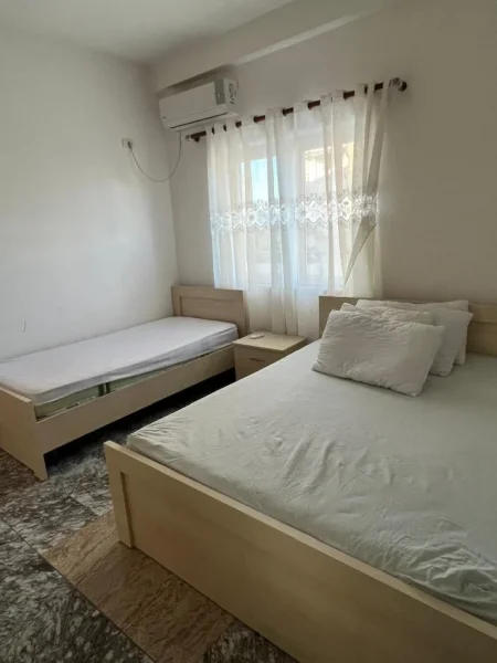 Shkoder Velipoje, shitet apartament 1+1+Ballkon Kati 2, 62 m² 100.000 € (Velipoj Kompleksi Fishta)