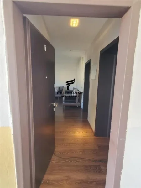 Tirane, jepet me qera apartament 2+1 Kati 4, 80 m² 600 € (RRUGA HOXHA TASIM)